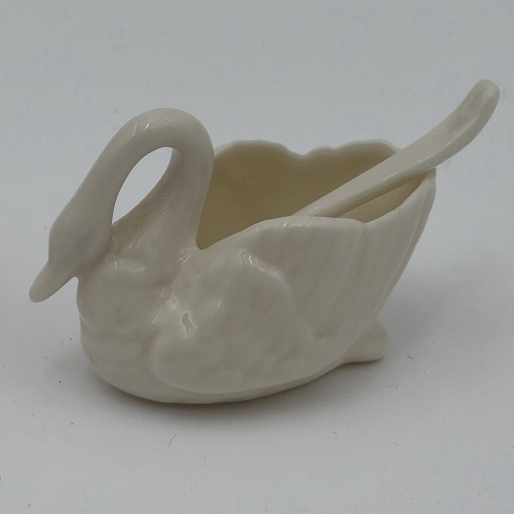 1 Single Vintage Ivory China Lenox Individual Swan Salt Cellar With SPOON